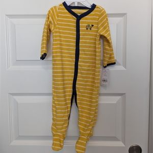 NWT Carter's footy pajamas
